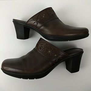 Clarks Brown Leather Heeled Closed Toe Mules 10M